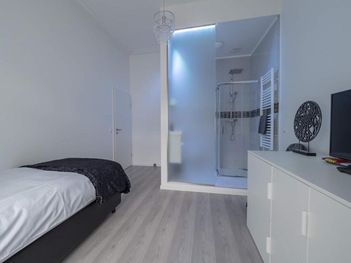 Executive Single Room With En-Suite In Guest House City Centre Luxembourg By Eksteriør billede