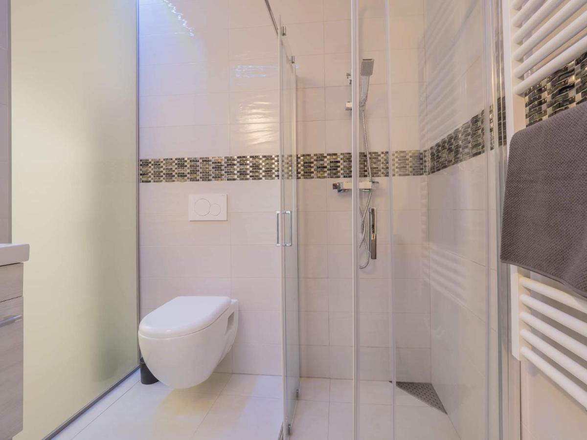 Executive Single Room With En-Suite In Guest House City Centre Luxembourg By Eksteriør billede